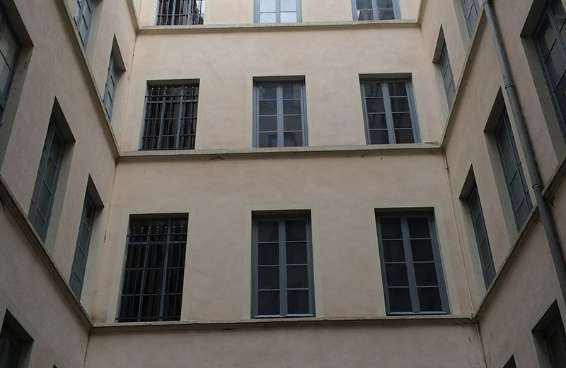 fenetres_0001_Lyon4_Menuisier_Fenetre_immeuble_renovation